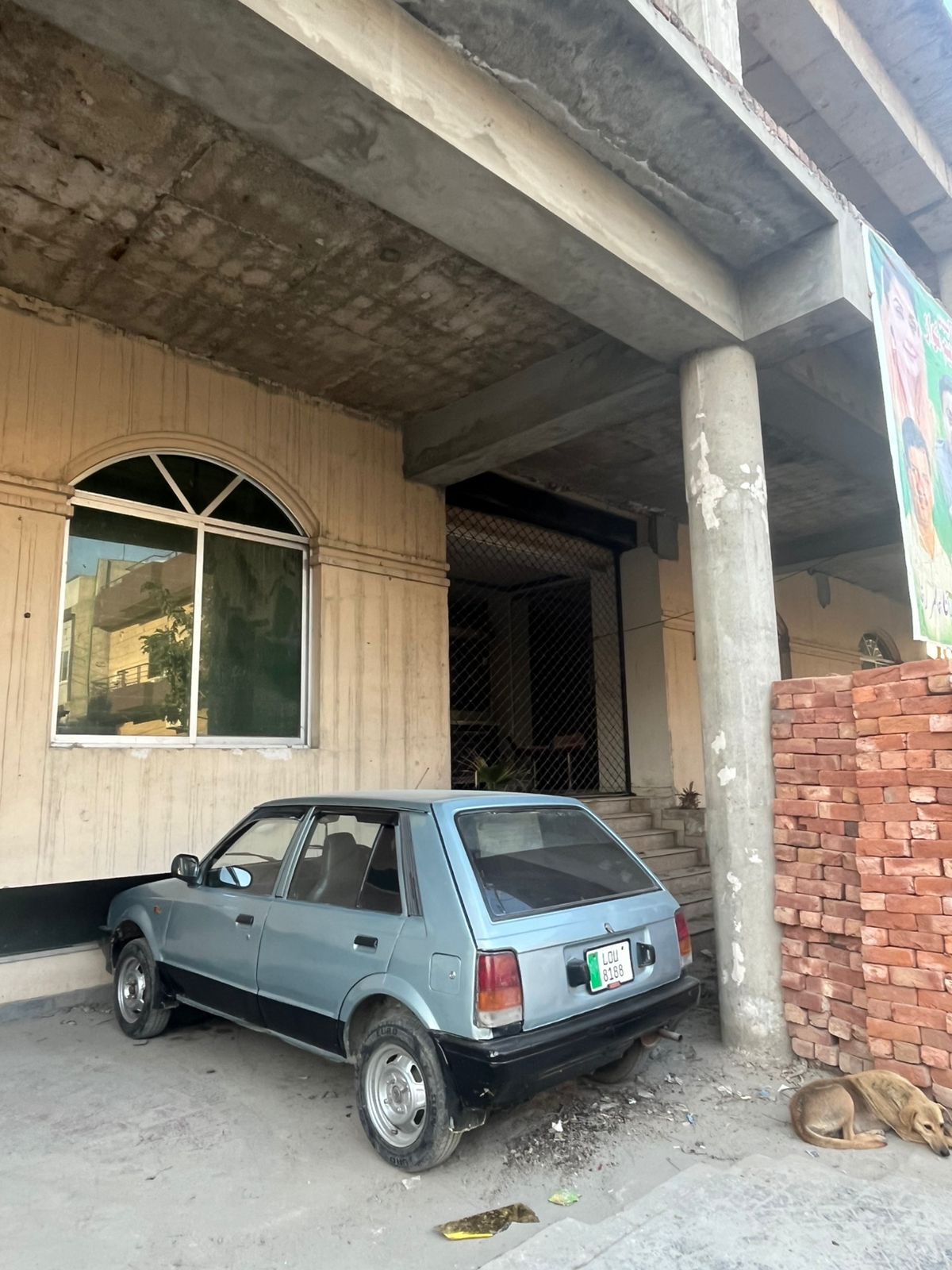 Commercial 2 Kanal Double story apartment